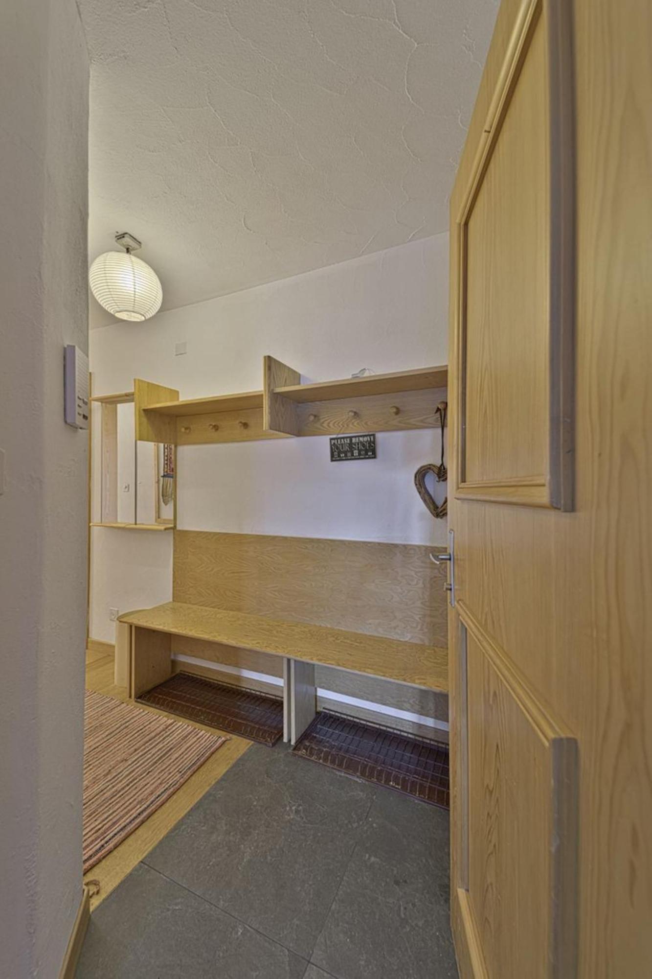 Chesa Chavriol - Celerina Apartment Celerina/Schlarigna Bagian luar foto