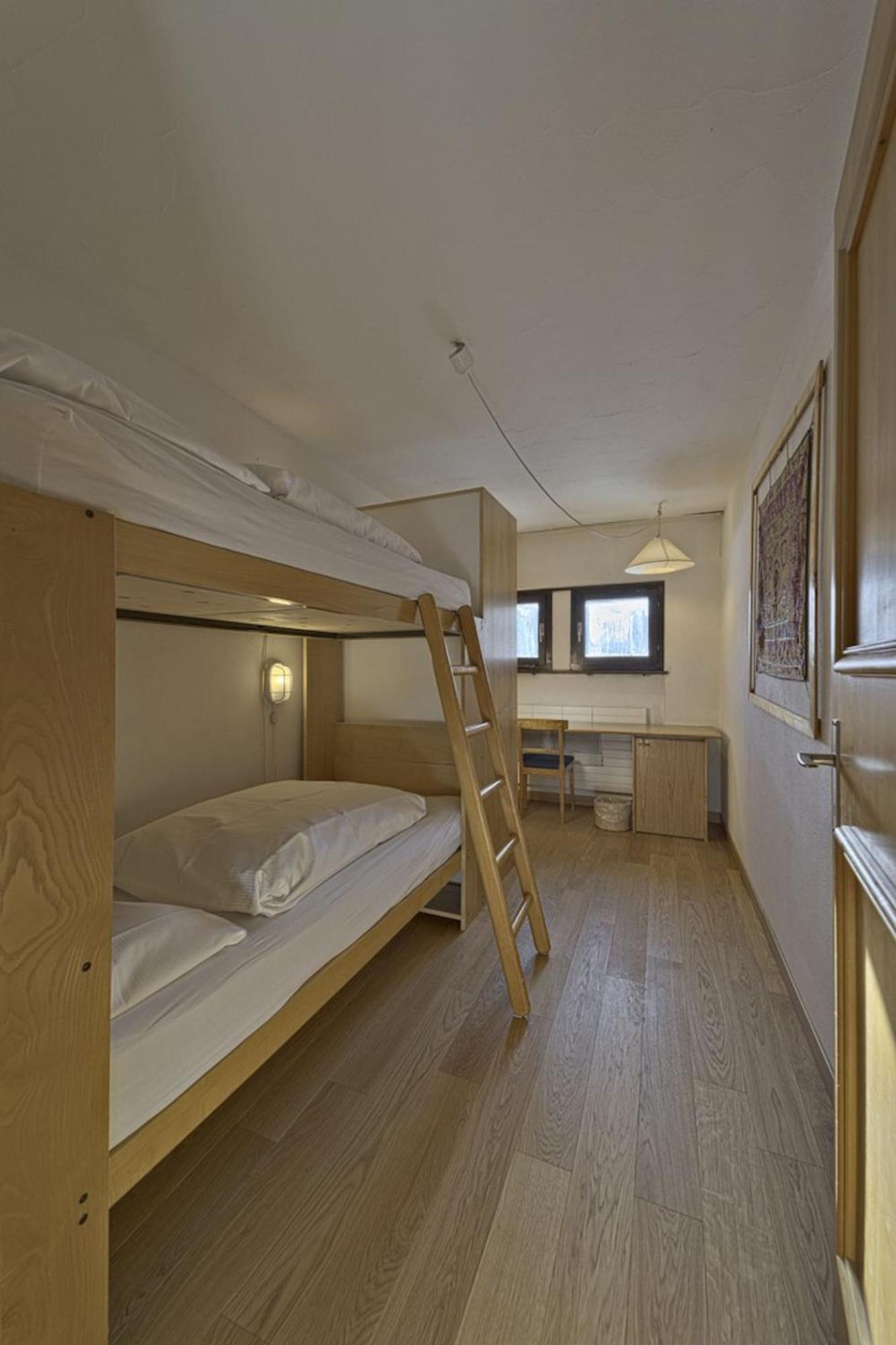Chesa Chavriol - Celerina Apartment Celerina/Schlarigna Bagian luar foto