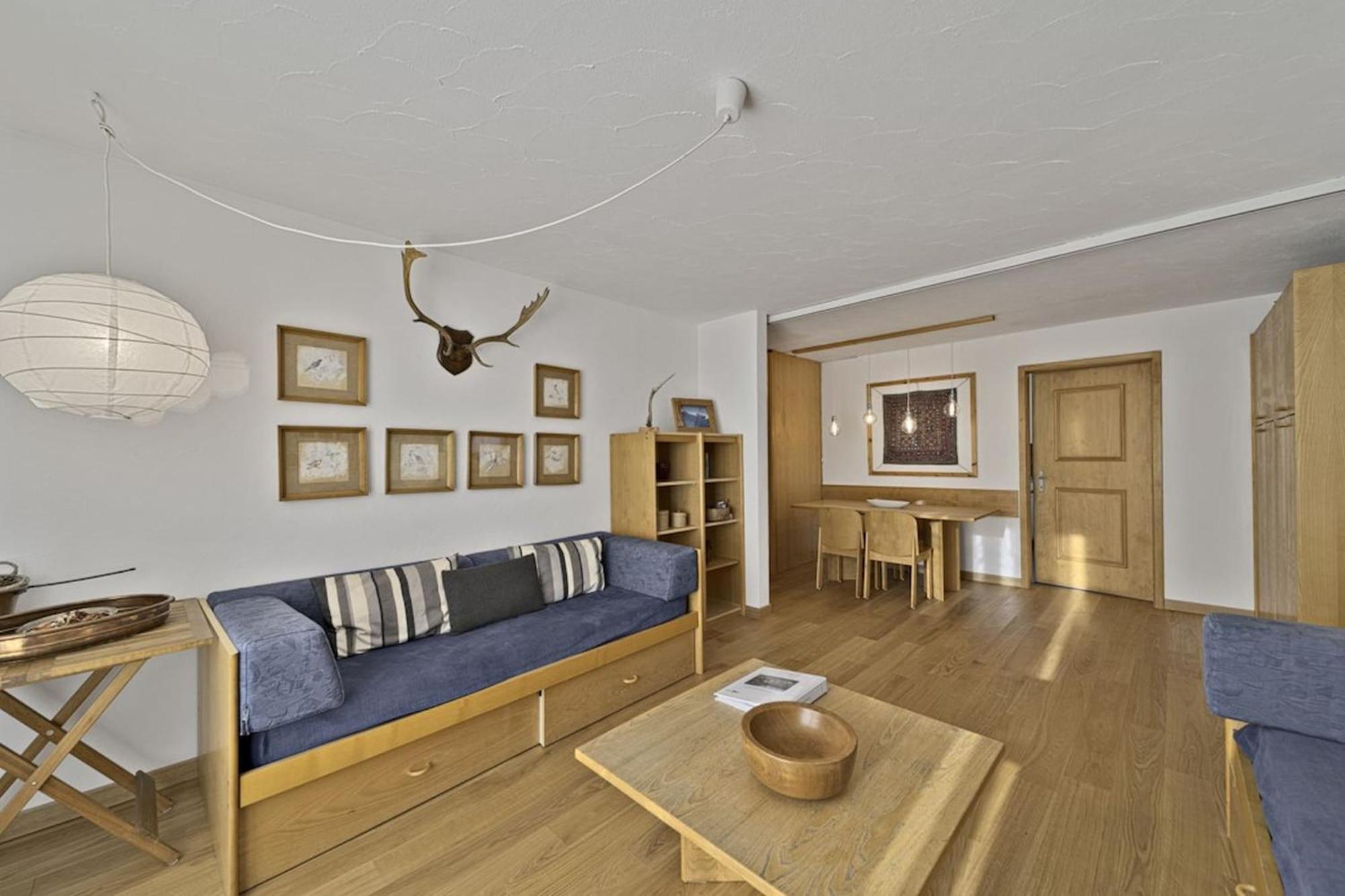 Chesa Chavriol - Celerina Apartment Celerina/Schlarigna Bagian luar foto